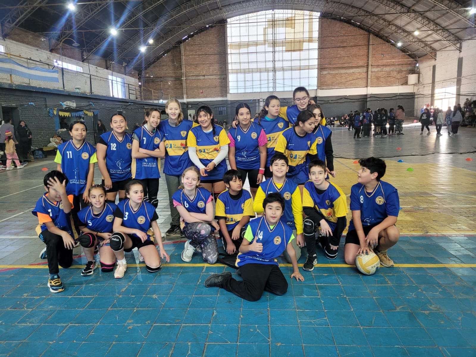 Voley