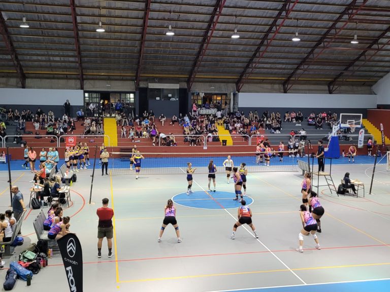 30 de abril - voley hoy