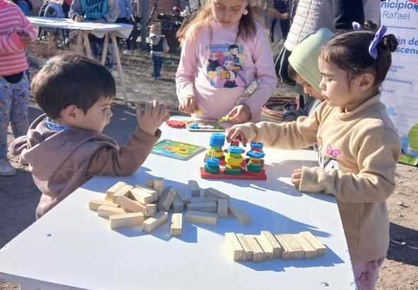 Las Estaciones Infantiles siguen llevando juegos y diversión